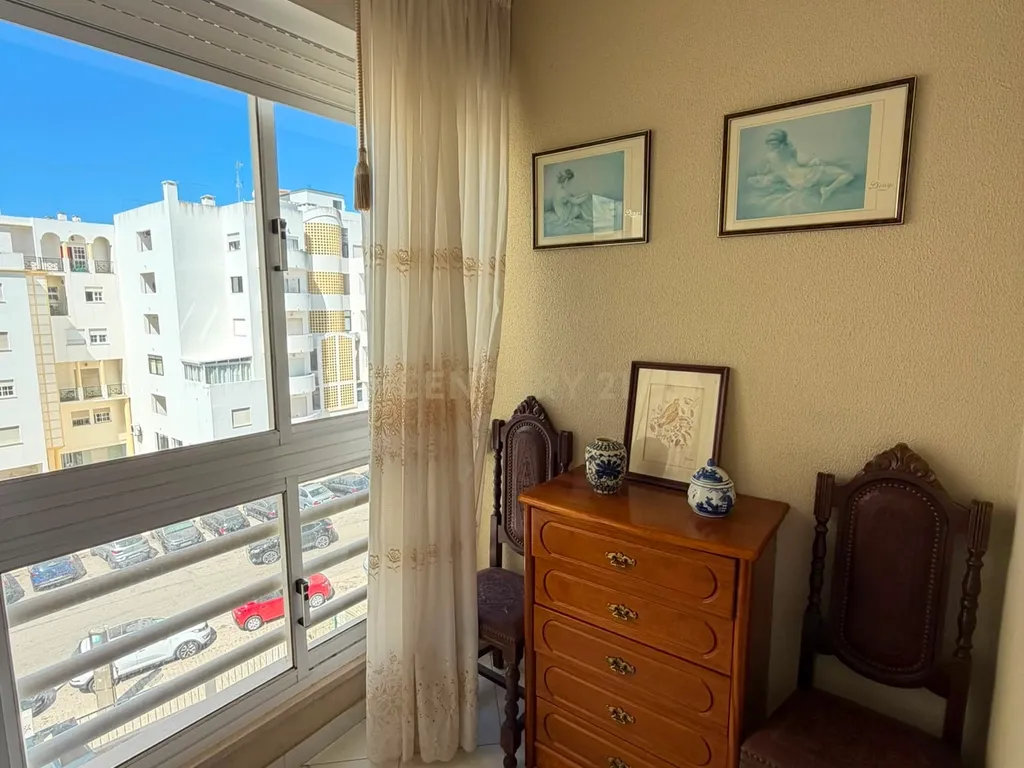 Apartamento T2 com garagem em Armação de Pêra - Image 17