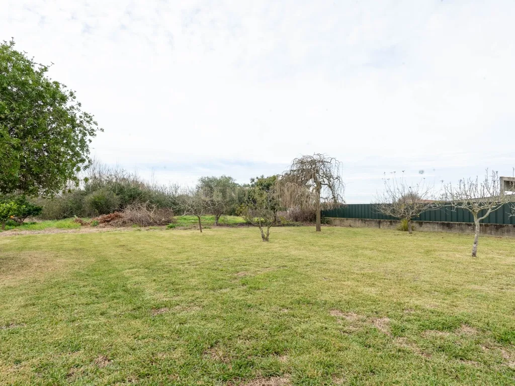 Moradia T5 - C/ terreno - Excelente estado - Image 65