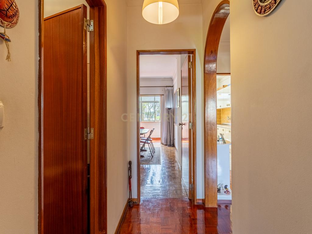 Apartamento T2 na Urbanização Codivel - Odivelas - Image 20