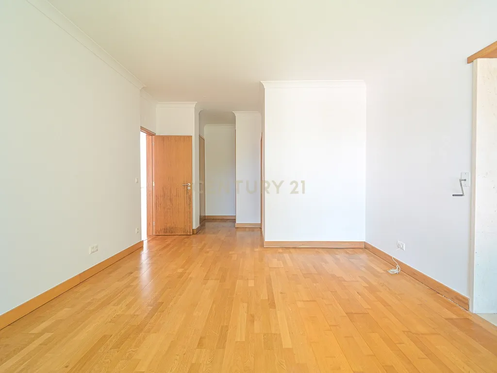 Moradia em Banda T4 no Empreendimento Oeiras Golfe Residence - Image 44