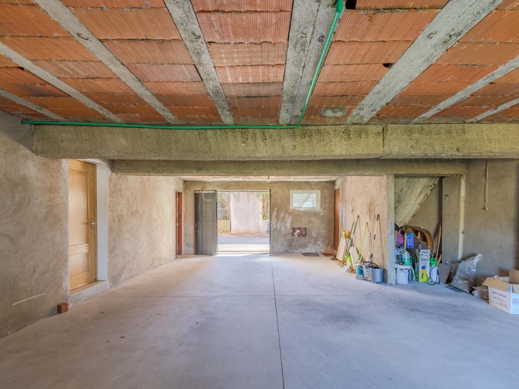 Moradia T3 Erada , Covilhã - Image 16
