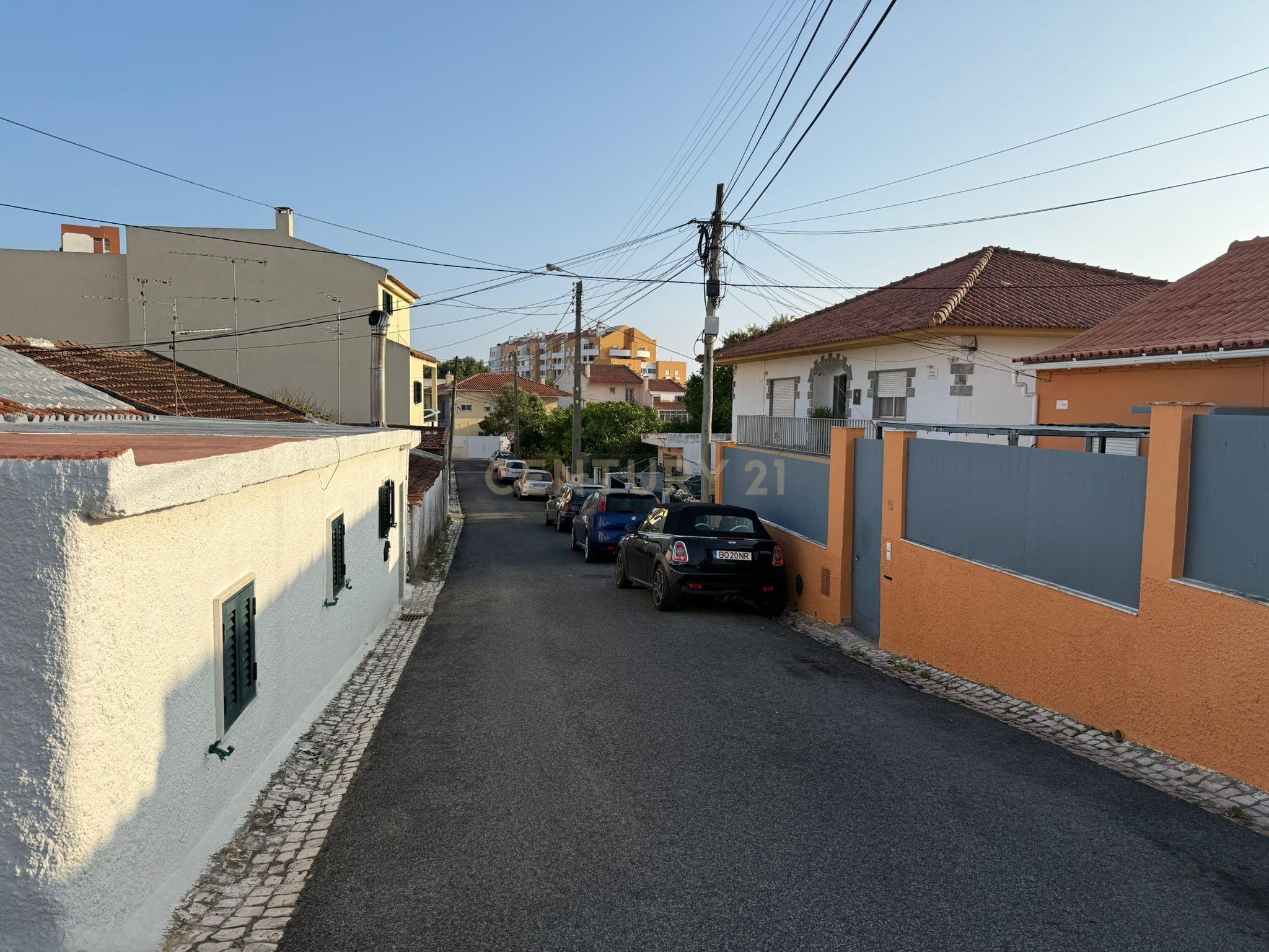Terreno com Projeto para duas moradias - Cascais - Image 9