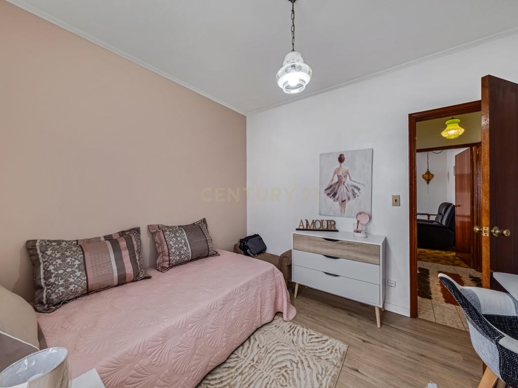 Moradia T3+1 com garagem e quintal - Vila de Porto Judeu - Ilha Terceira - Image 18
