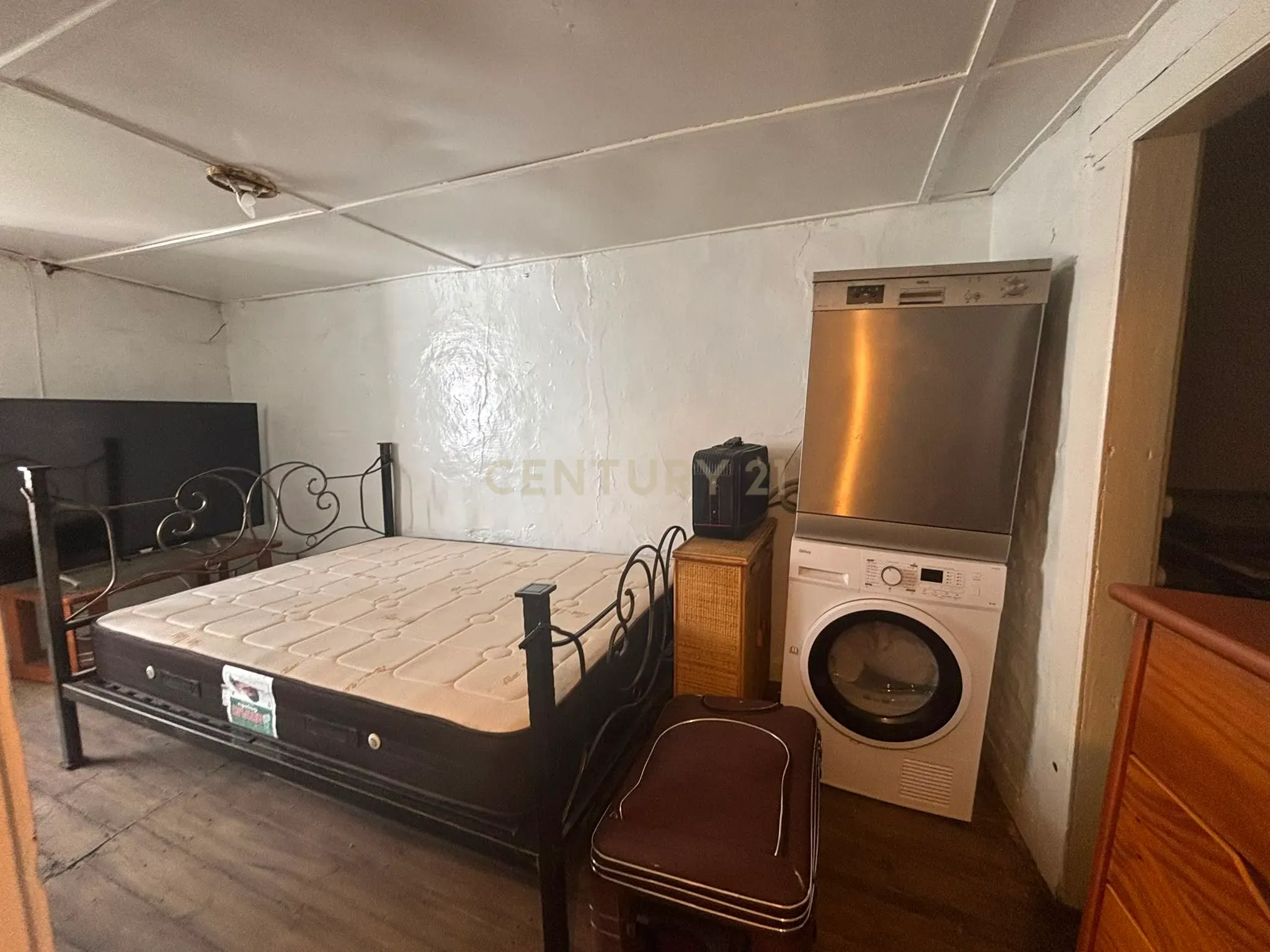 Fotografia 9 de Oportunidade Investimento! Moradia Alcains, Castelo Branco