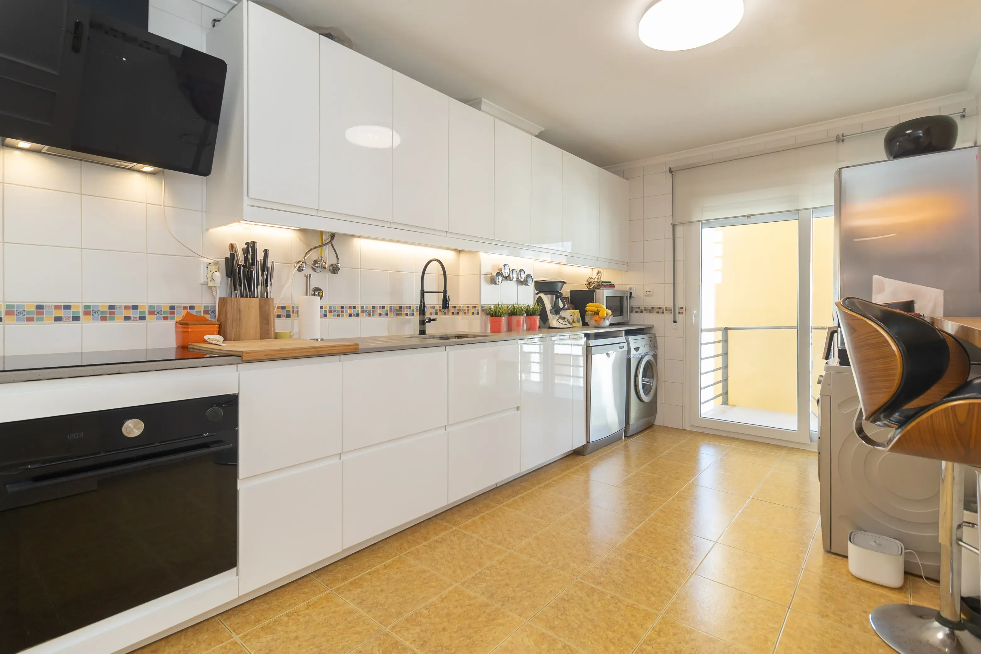 Apartamento T3 nas Colinas da Arrábida - Image 9