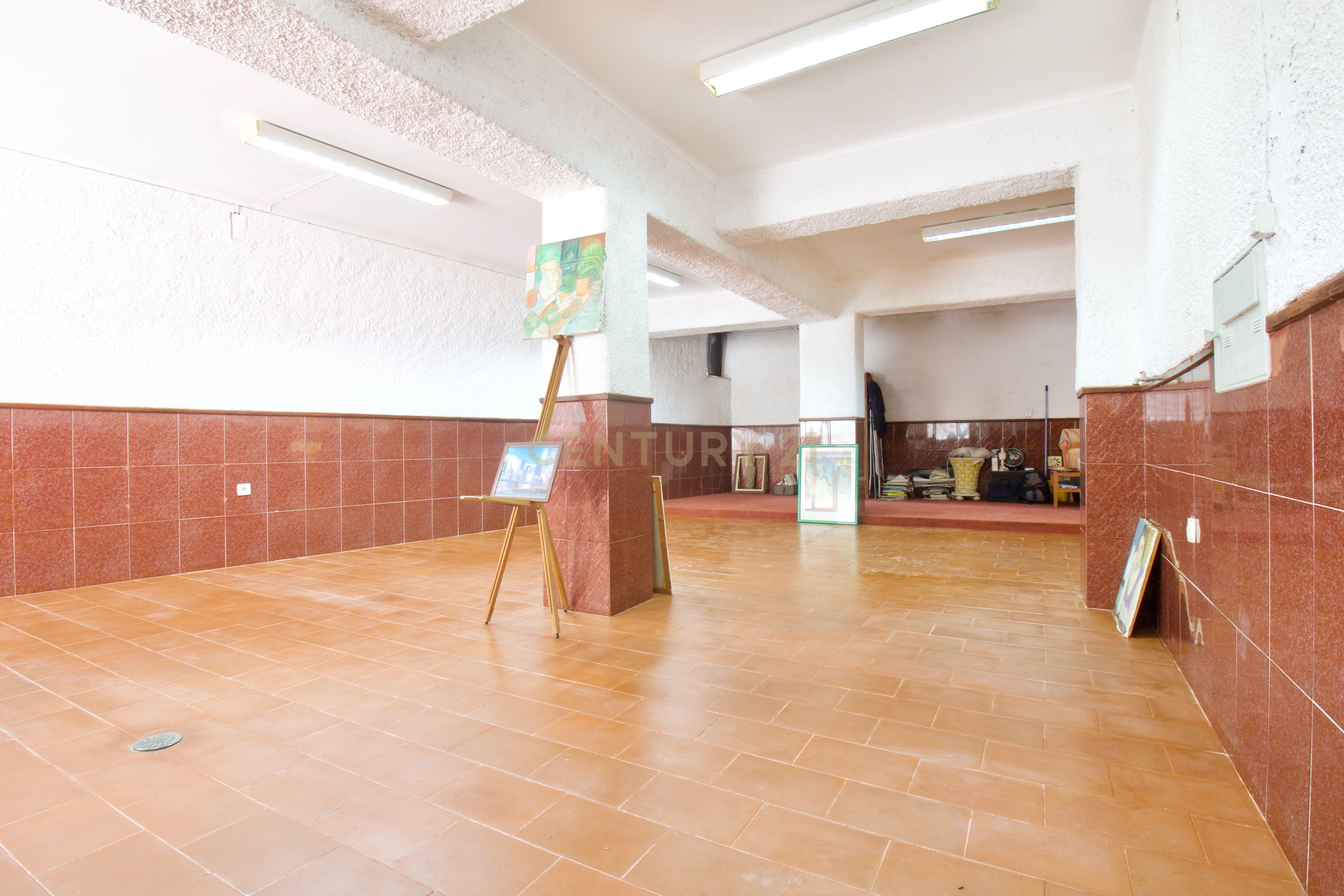 Fotografia 9 de Espaço Comercial, Loja ou Armazém