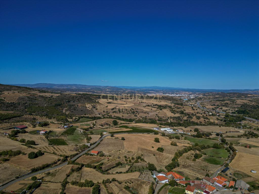 Espetacular Moradia em Rebordãos, Bragança - 8 Quartos - Image 27