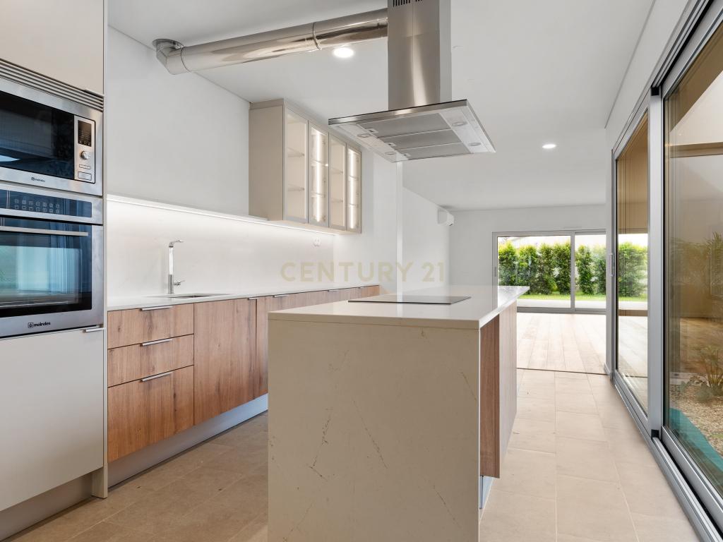 Arrendamento de Moradia T4, em Condomínio Privado - Palmela - Image 6