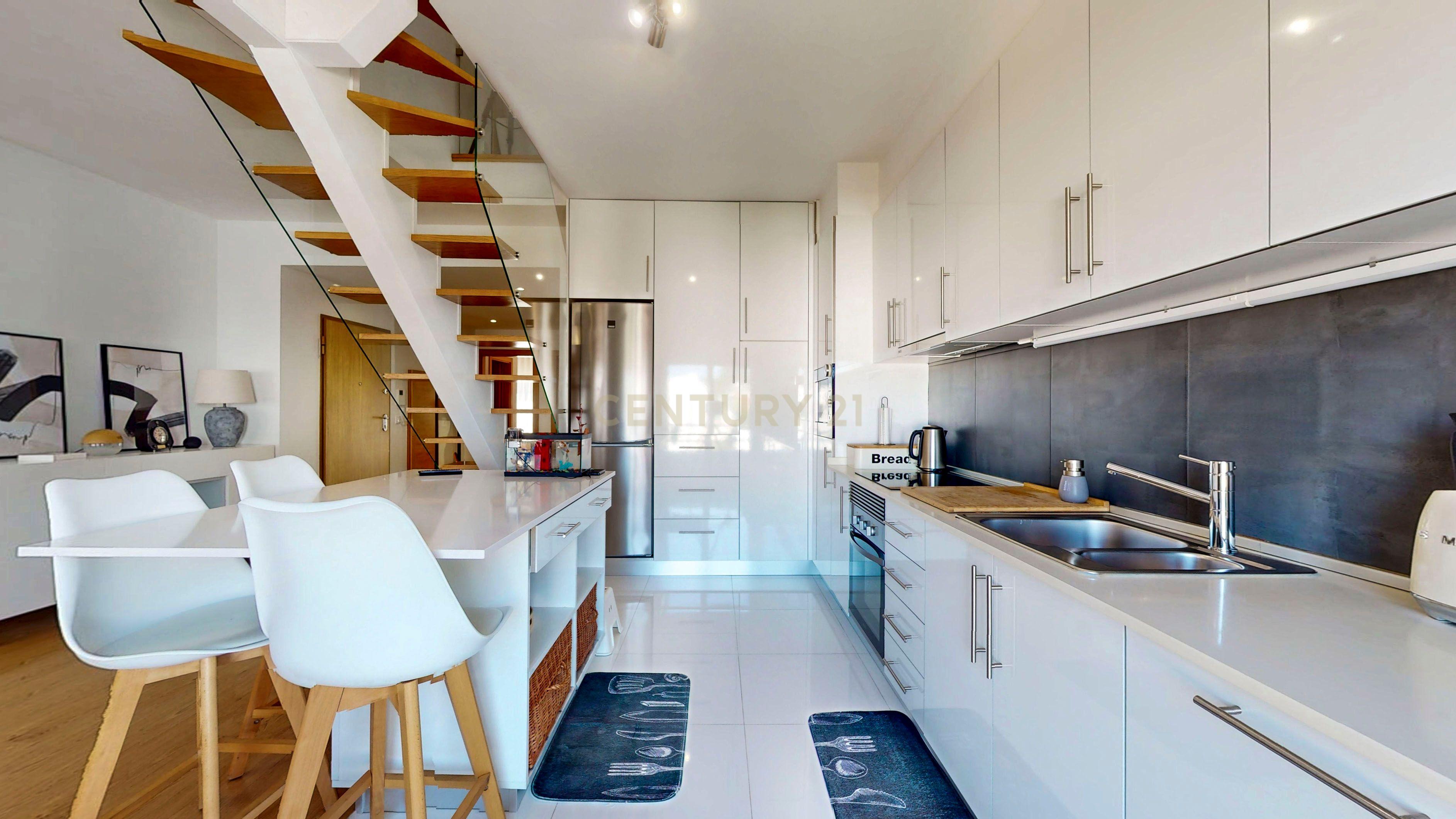 Fotografia 10 de Apartamento T2+1 Exclusivo com Mezanine - onde a tranquilidade e acessibilidade a lisboa se conjugam
