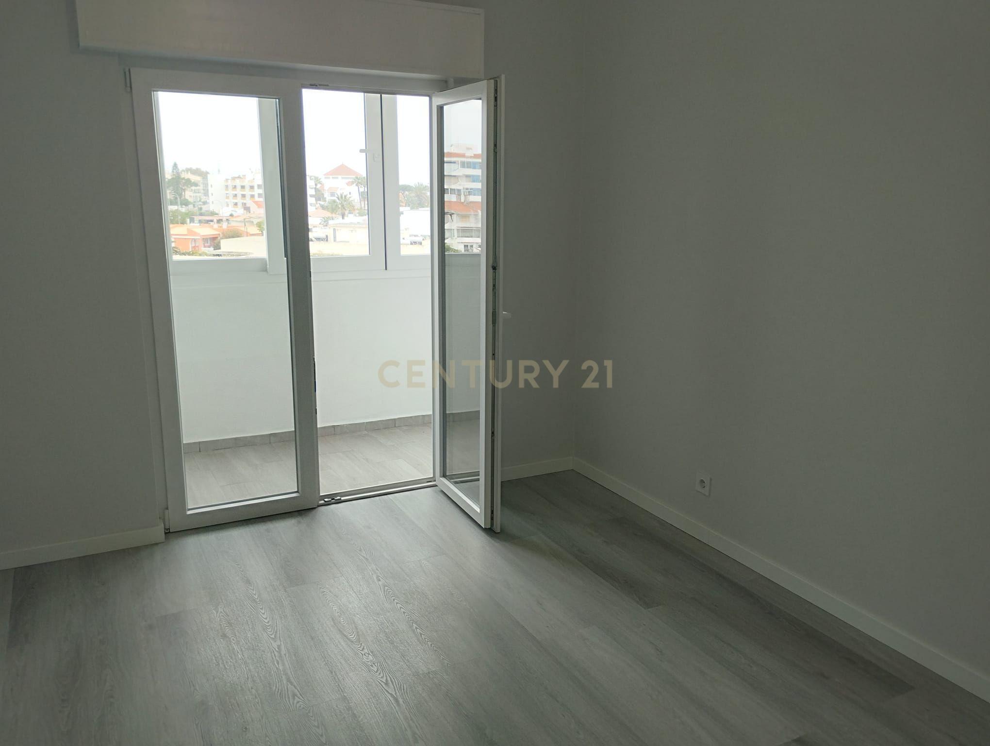 Fotografia 6 de Apartamento T2 em Quarteira