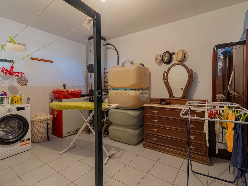 Fantástica Moradia T5 no Vale Churido, Bragança - Image 32