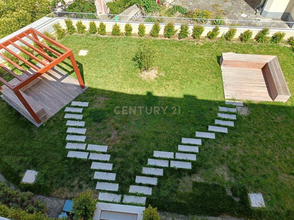 Excelente Apartamento T2 bastante Central no Areeiro com Jardim Privativo - Image 6