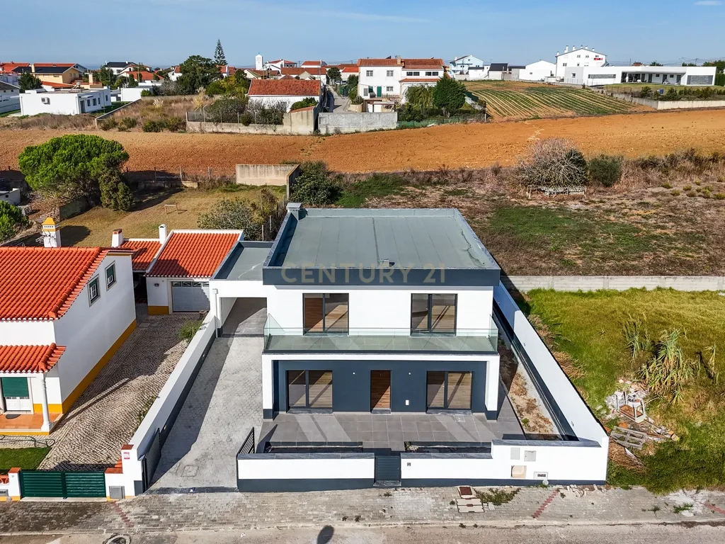 Moradia Nova T4 na Lourinhã - Image 35