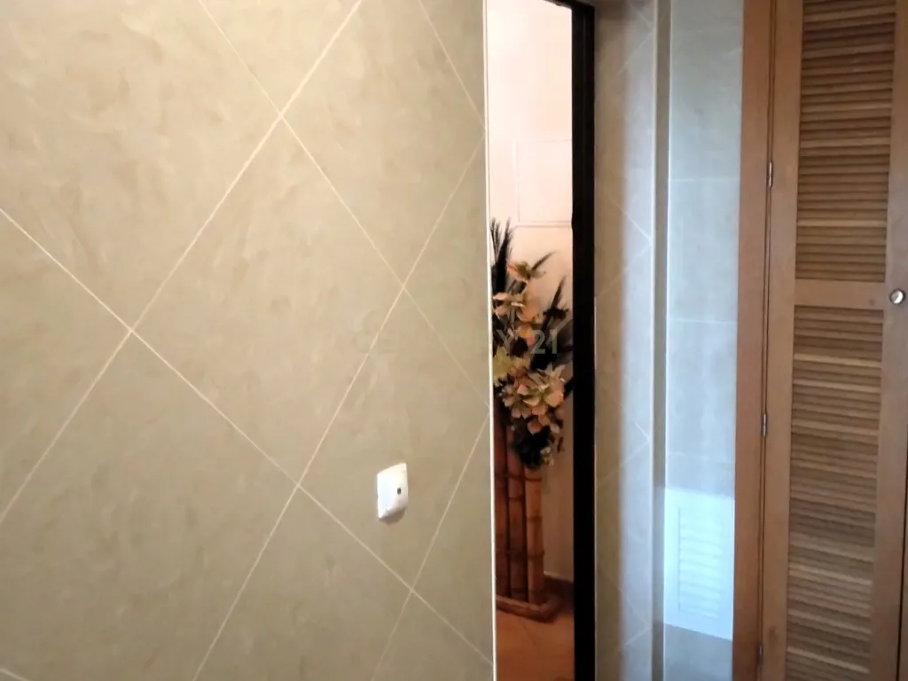 Apartamento T3 em Almancil, condomínio com Piscina, Jardim e Garagem - Image 5