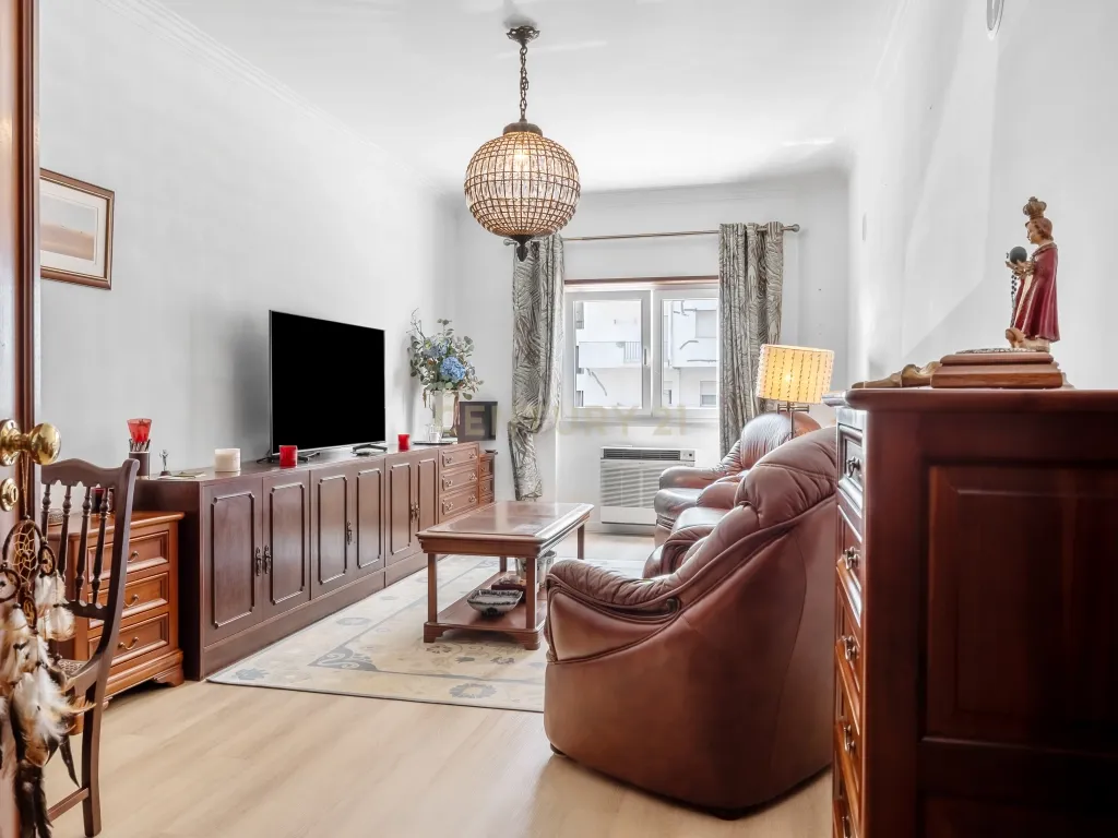 Apartamento T1 em Setúbal - Excelente investimento! - Image 2