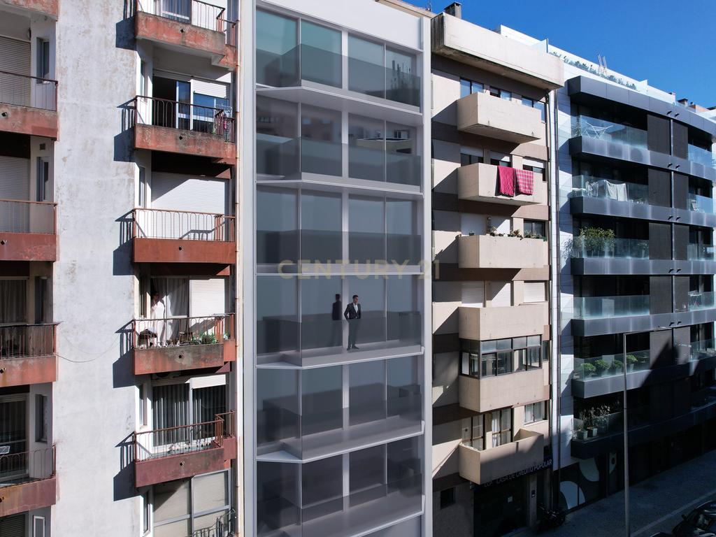 Luxuoso T1 em Matosinhos com Vista Mar e Acabamentos Premium - Image 1