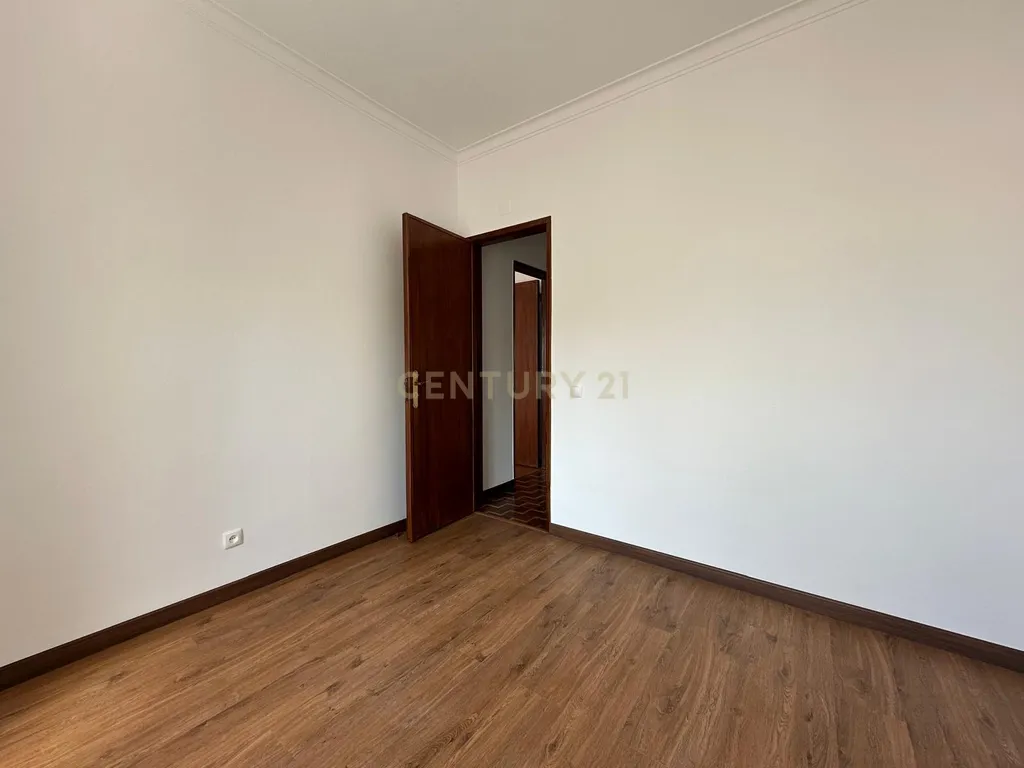 Arrendamento T3 Mercês - Rio de Mouro - Sintra - Image 8
