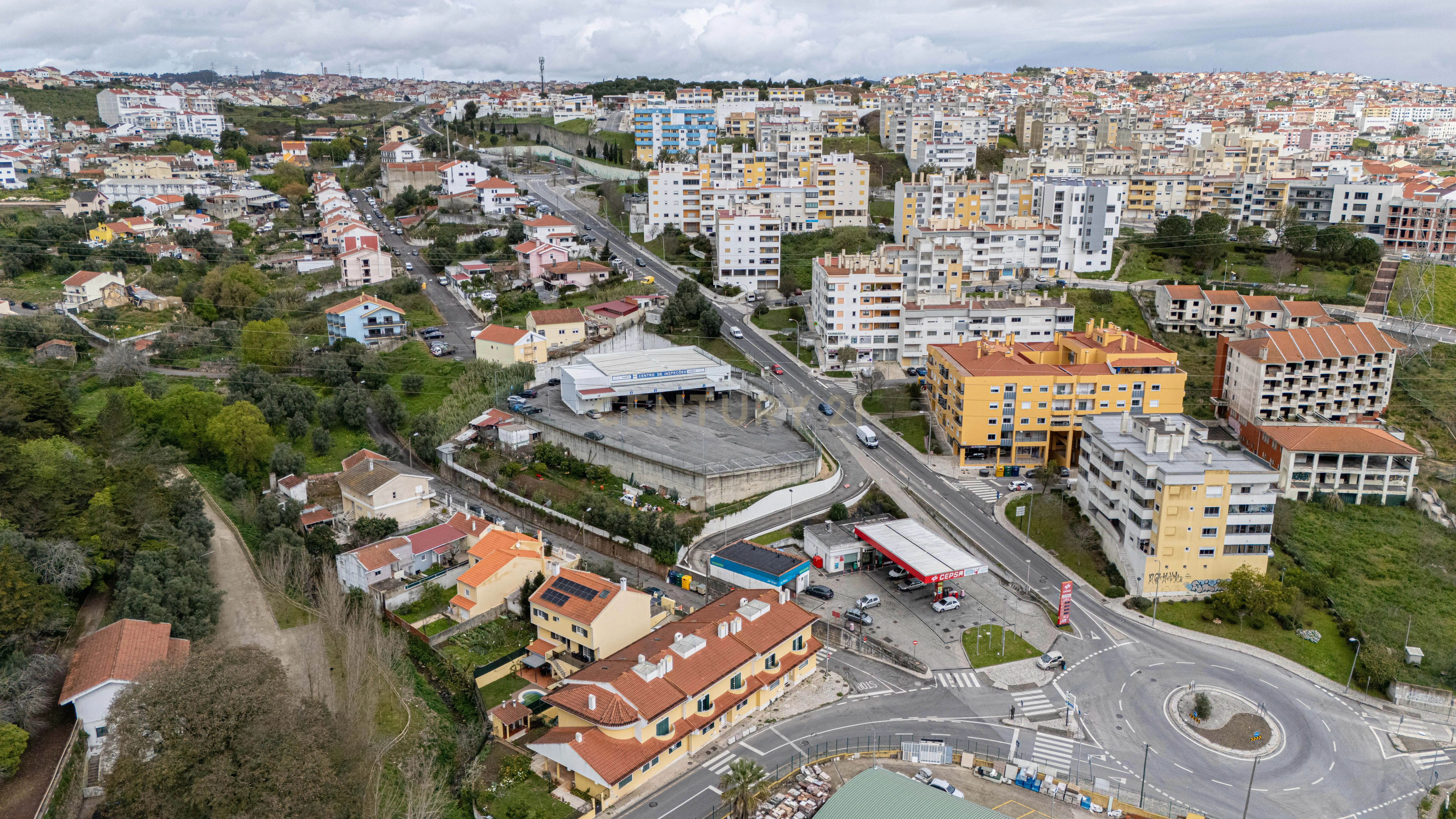 Moradia T3 + 2 com garagem (A-da-Beja/ Amadora)   - Image 45
