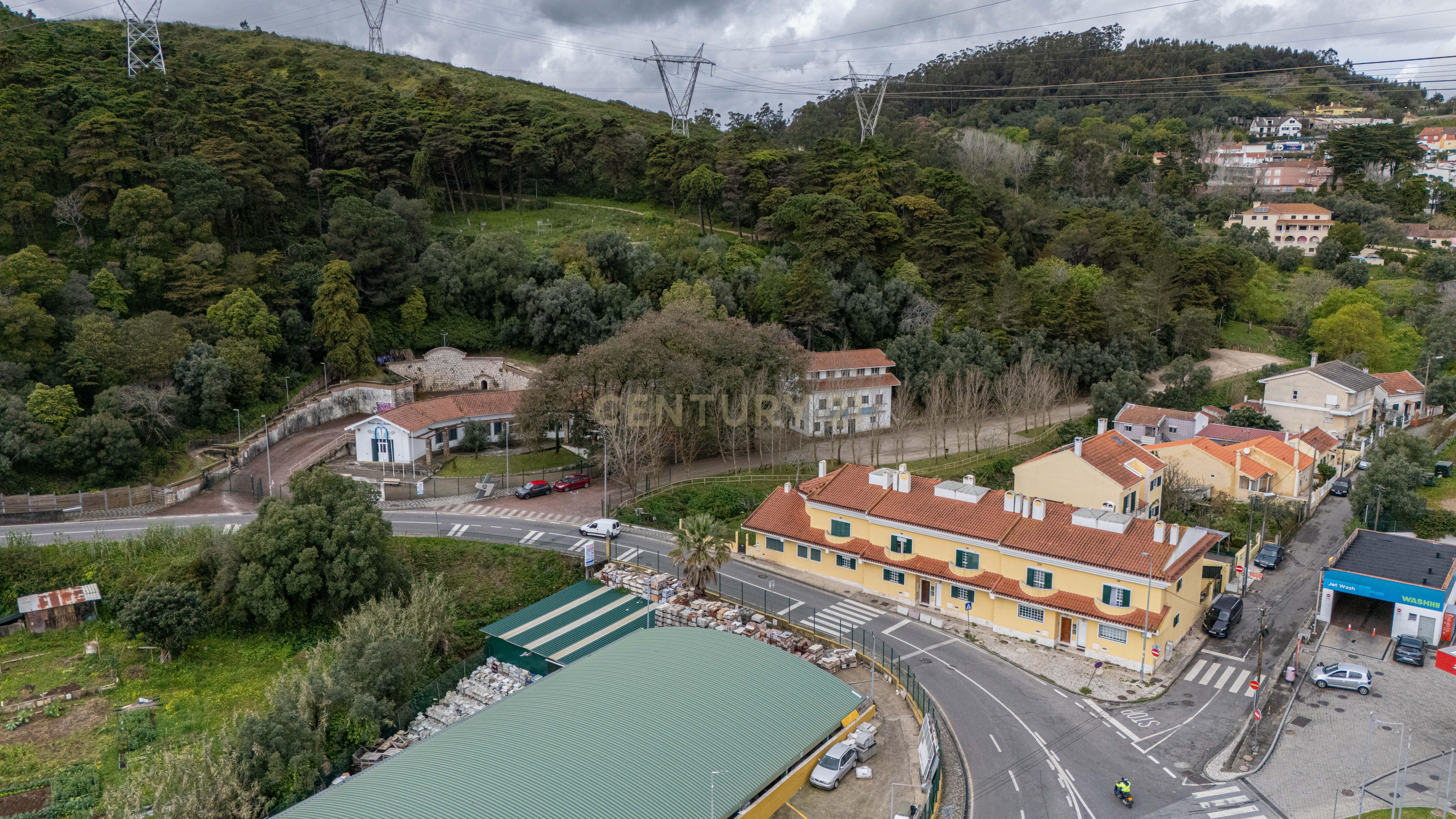 Moradia T3 + 2 com garagem (A-da-Beja/ Amadora)   - Image 55