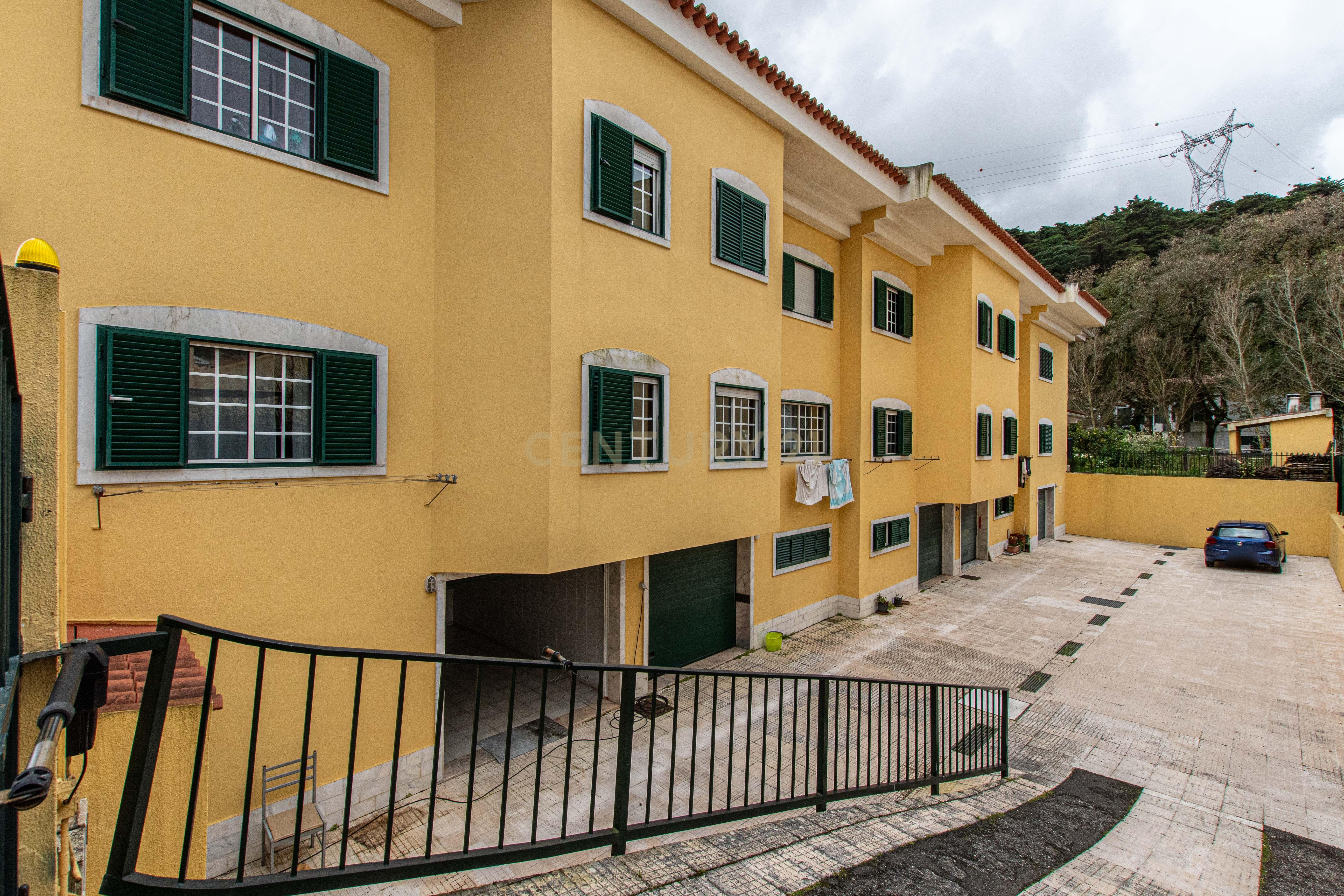 Moradia T3 + 2 com garagem (A-da-Beja/ Amadora)   - Image 6