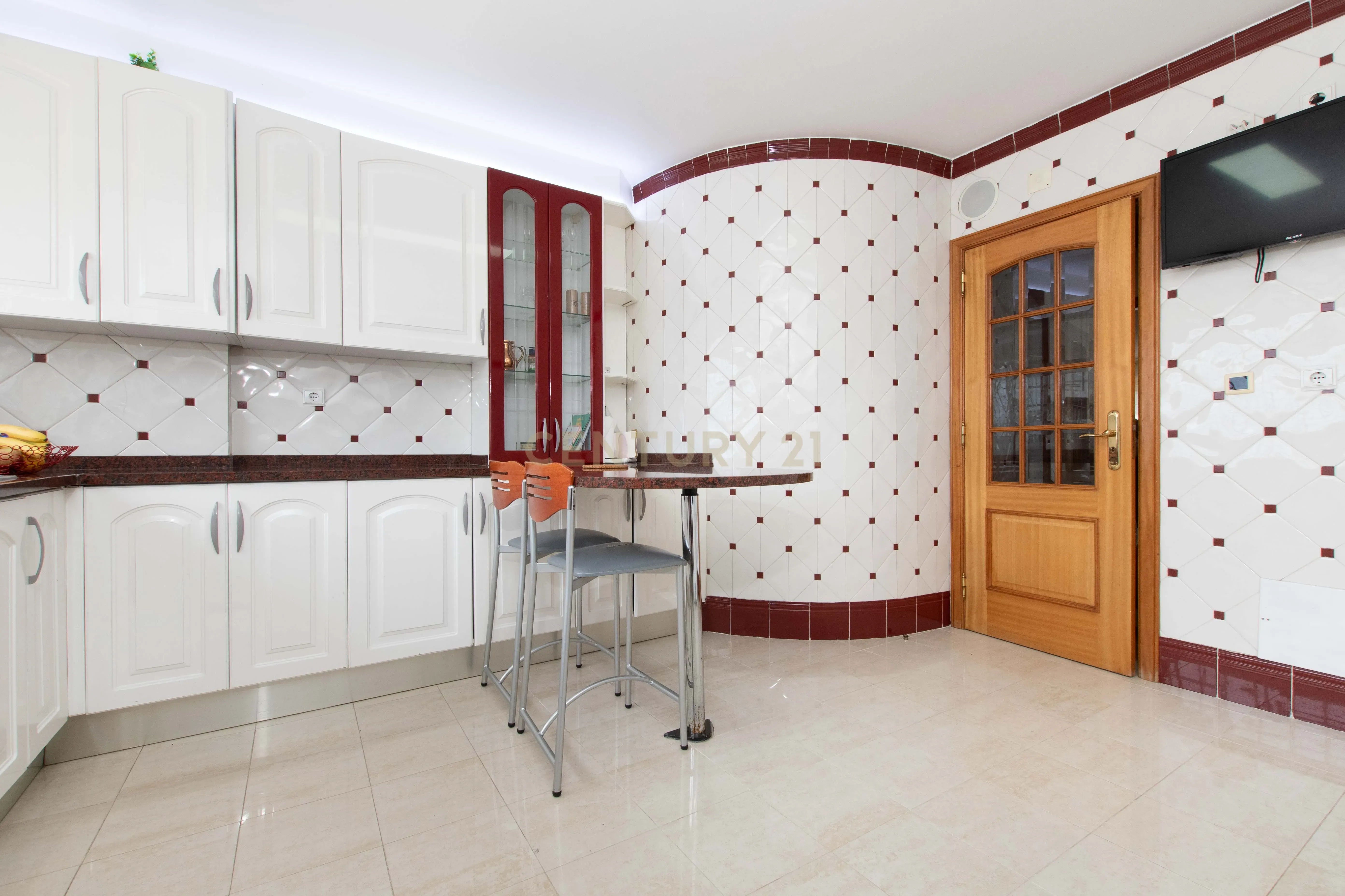 Moradia T3 + 2 com garagem (A-da-Beja/ Amadora)   - Image 23