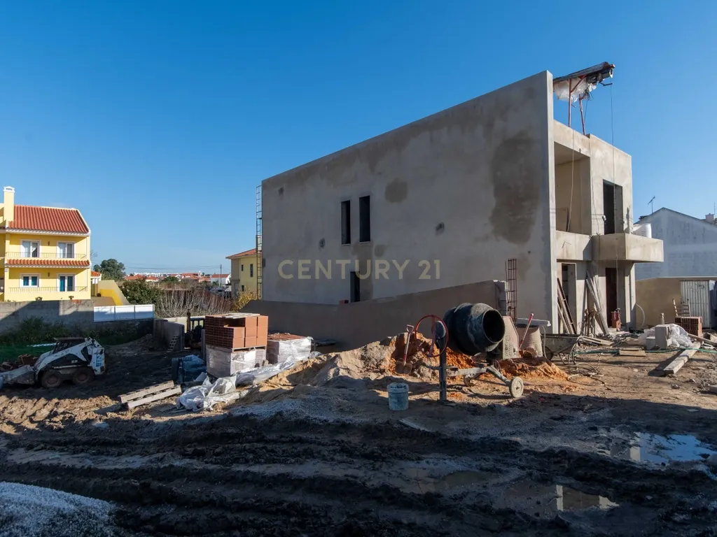 Moradia de Luxo T4 com Rooftop | Nova Construção | São Domingos de Rana – Cascais - Image 11