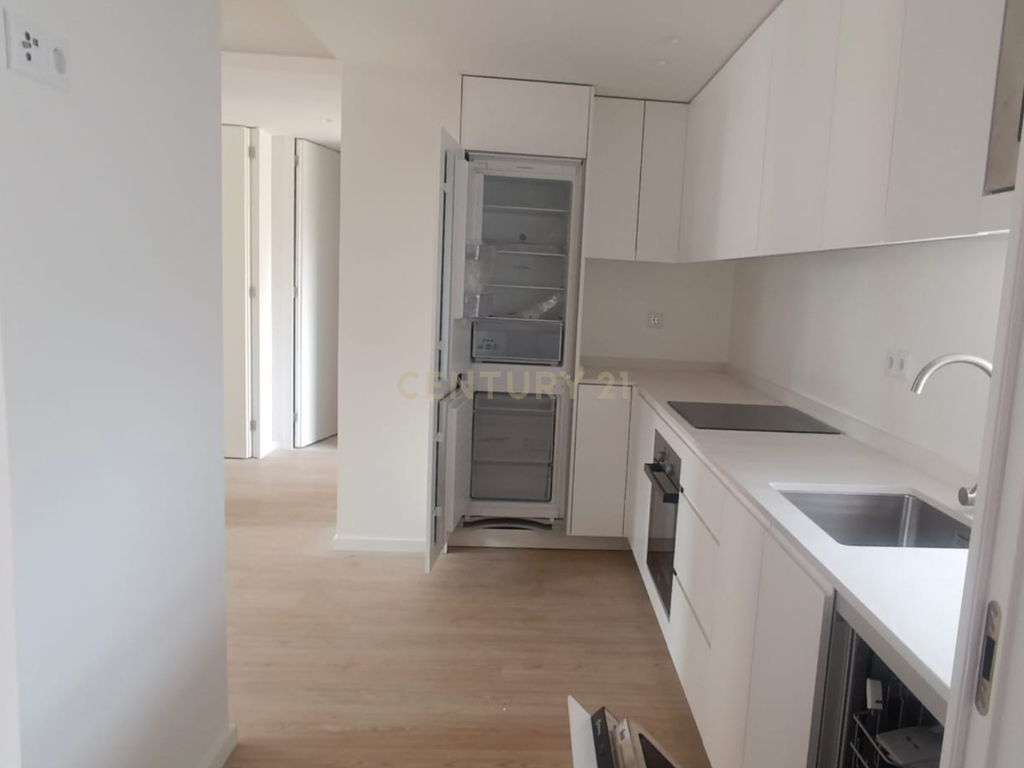 Apartamento com um quarto de luxo e novo em prédio muito moderno no centro de Matosinhos, perto do metro - Image 12