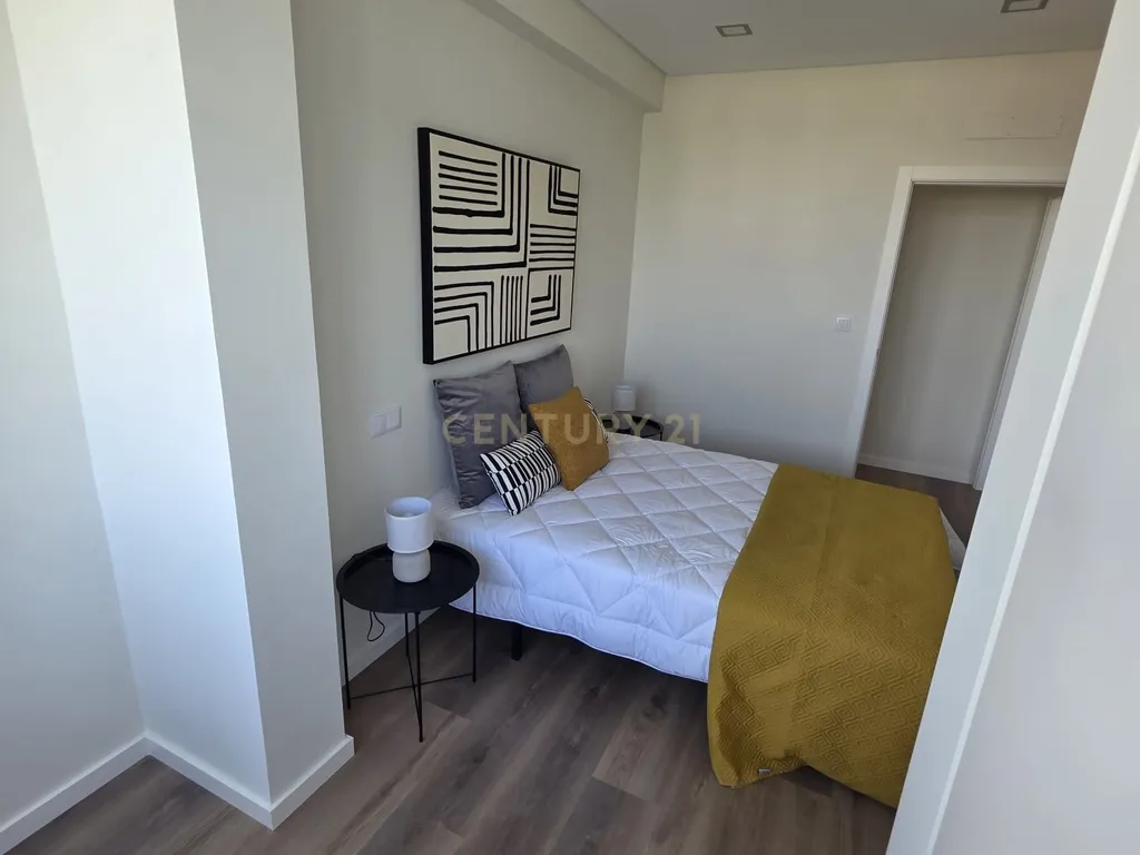 Apartamento T3 Novo em Benfica | varanda aberta | suite | 2 elevadores e 2 Anos de Garantia - Image 20
