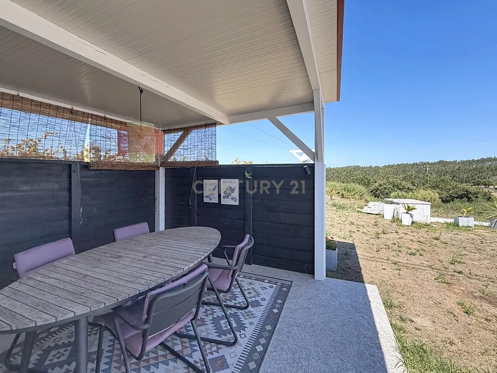 Moradia isolada com amplo terreno de 1.350 m², junto a Alcobaça - Image 21