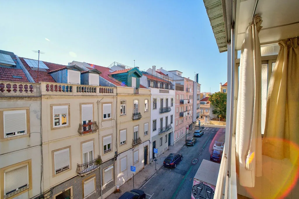 T1 Renovado em Campo de Ourique, Lisboa - Image 40