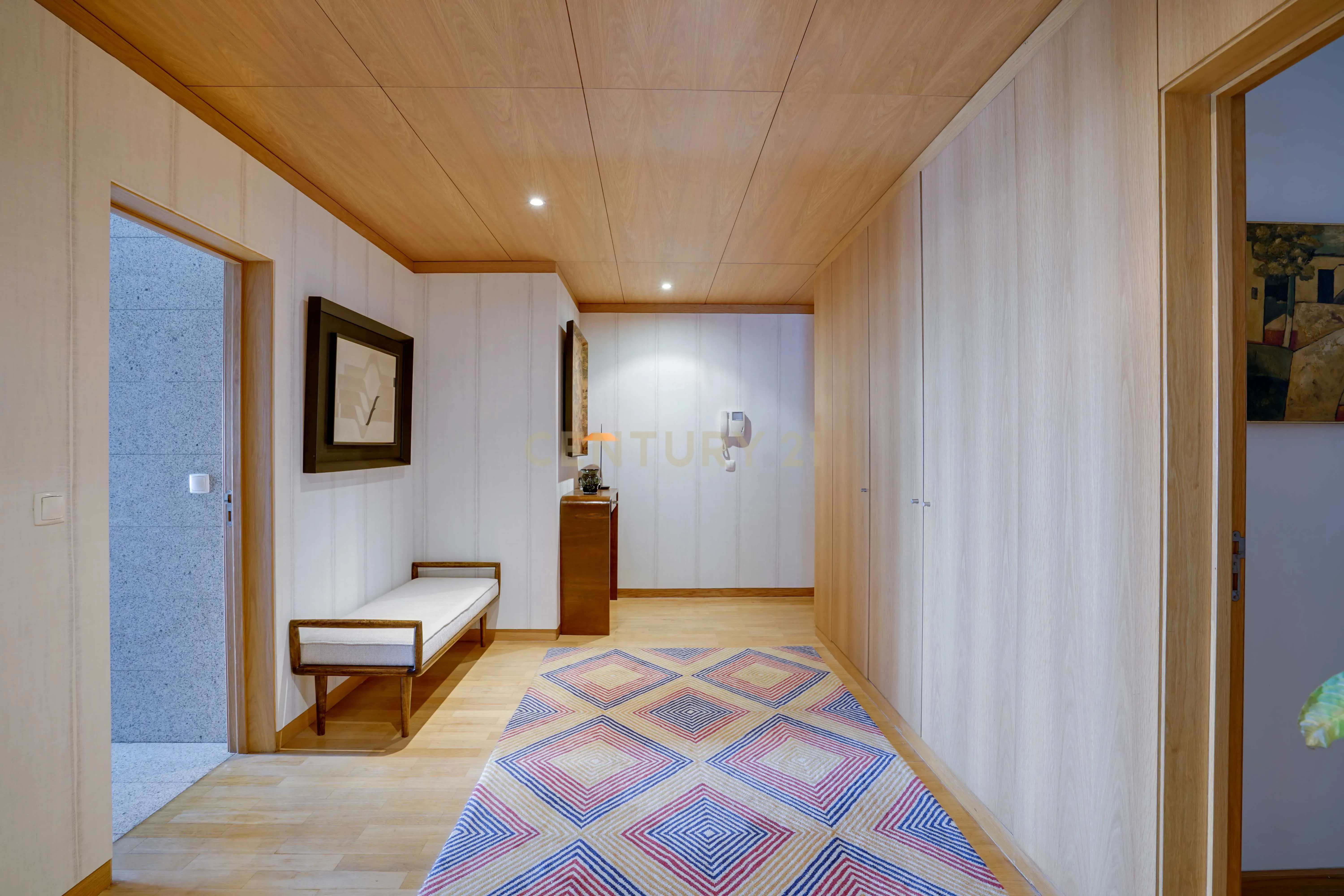Apartamento T3 com Vista Panorâmica para o rio no Parque das Nações - Image 2