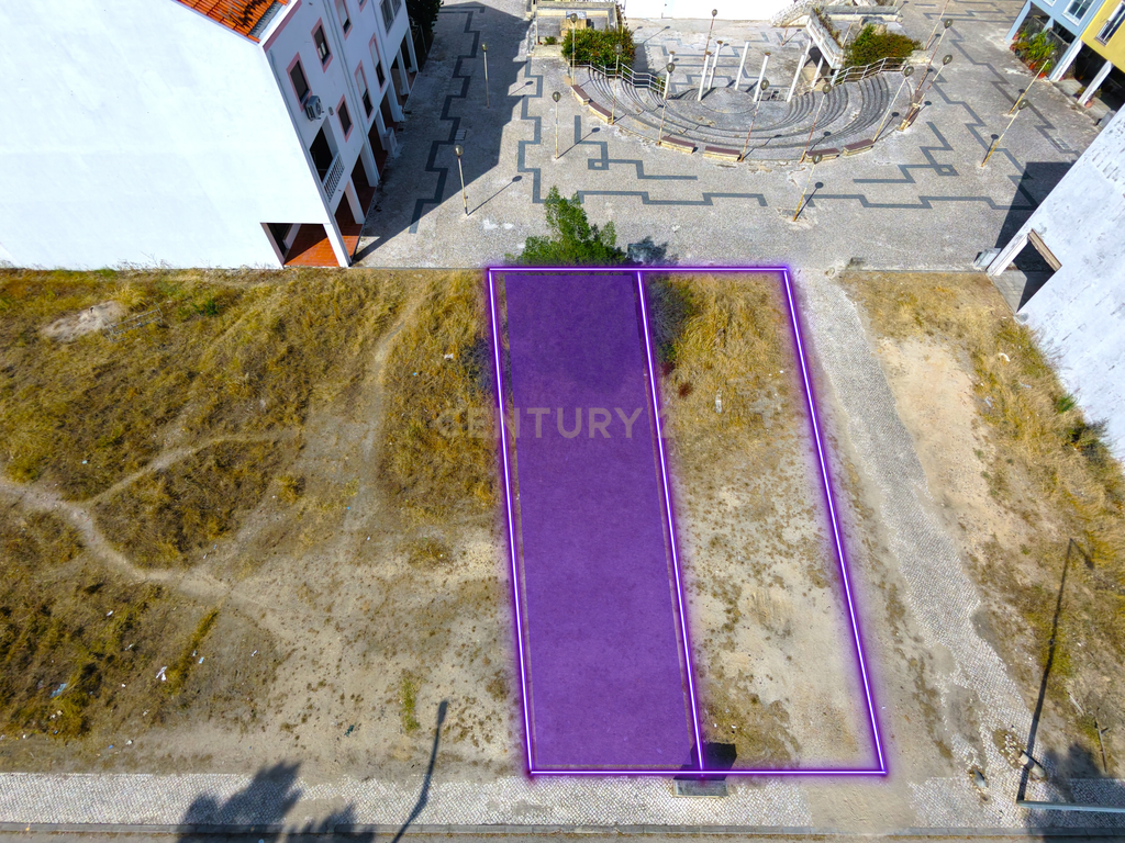 Terreno Urbano para Construção de Moradia T4 com Loja - Sobreda, Almada - Image 23