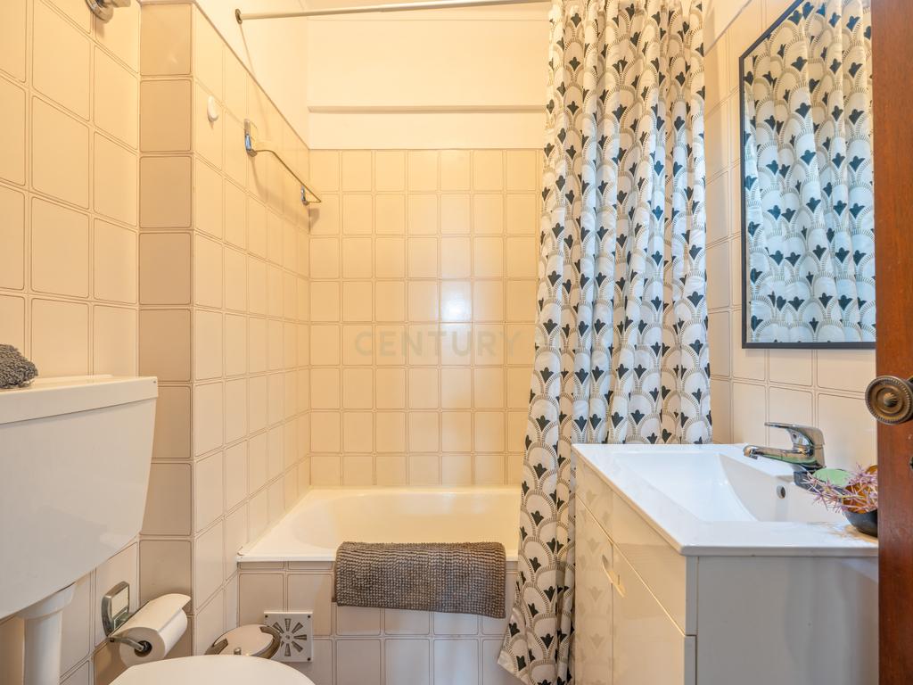 Apartamento T1 com varandas e vista mar no Parque das Amendoeiras — Vilamoura - Image 16