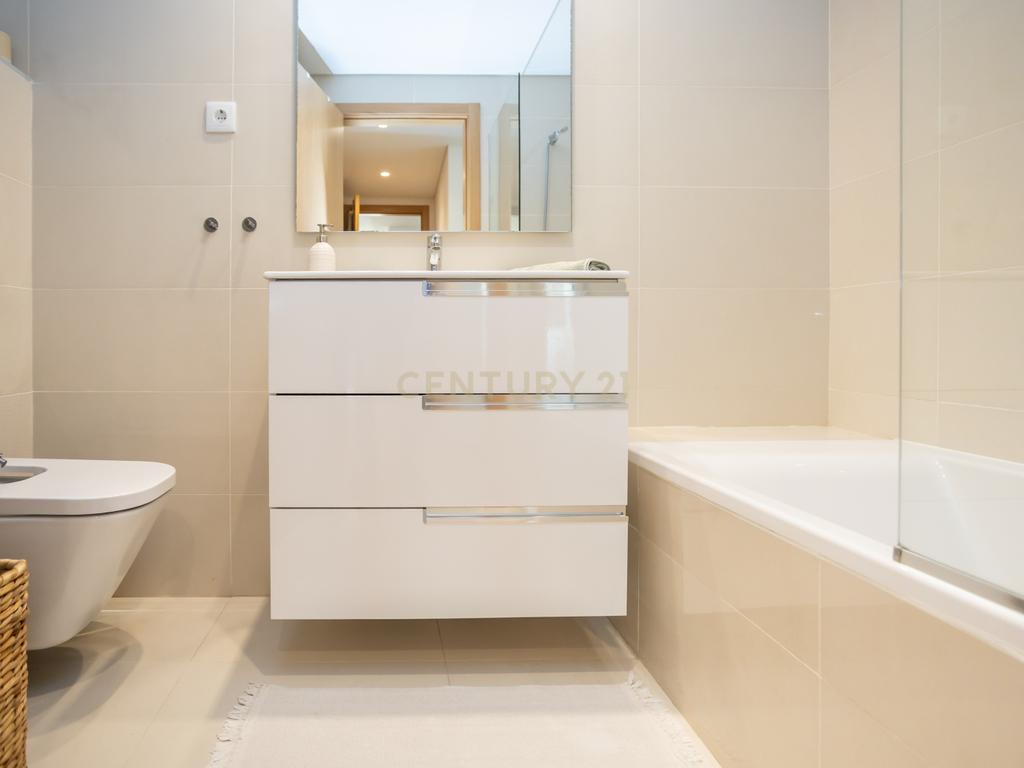 Apartamento T3 Condomínio de Luxo - Qta. Trindade, Seixal - Image 22