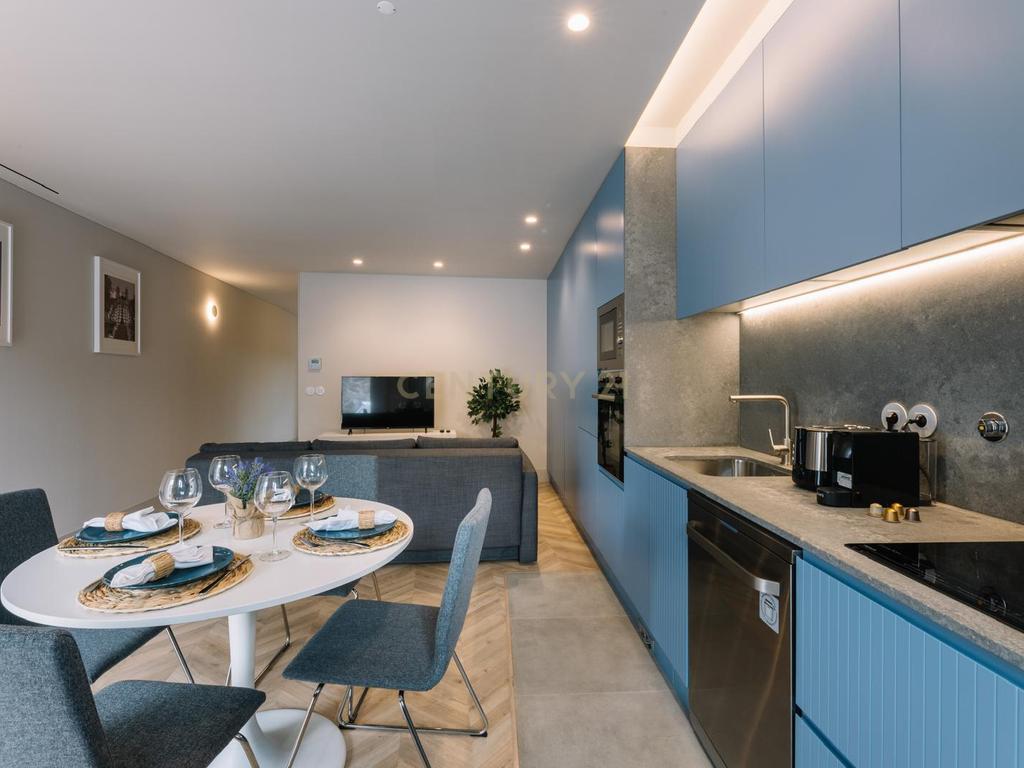  Apartamento T1 Mobilado e Equipado - Image 1