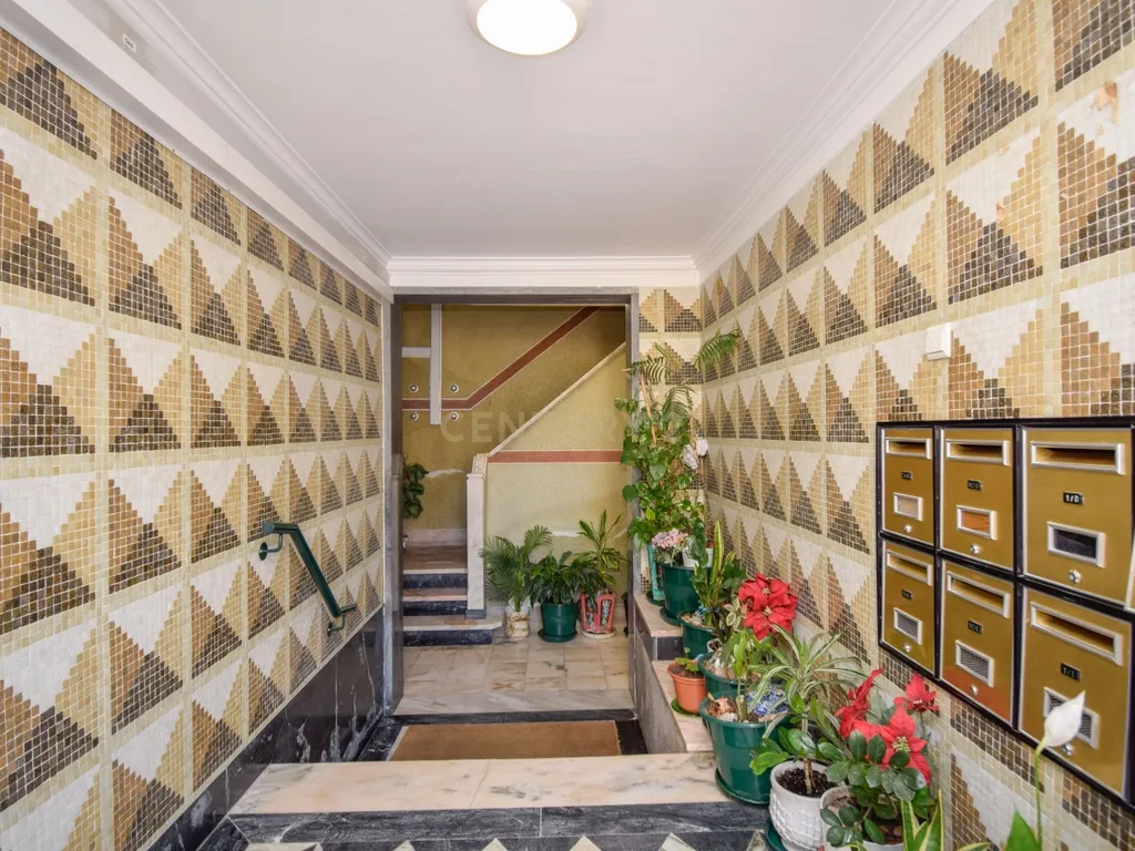 Apartamento T3 à Venda – Odivelas, Rua de Serpa Pinto | Junto ao Metro - Image 3
