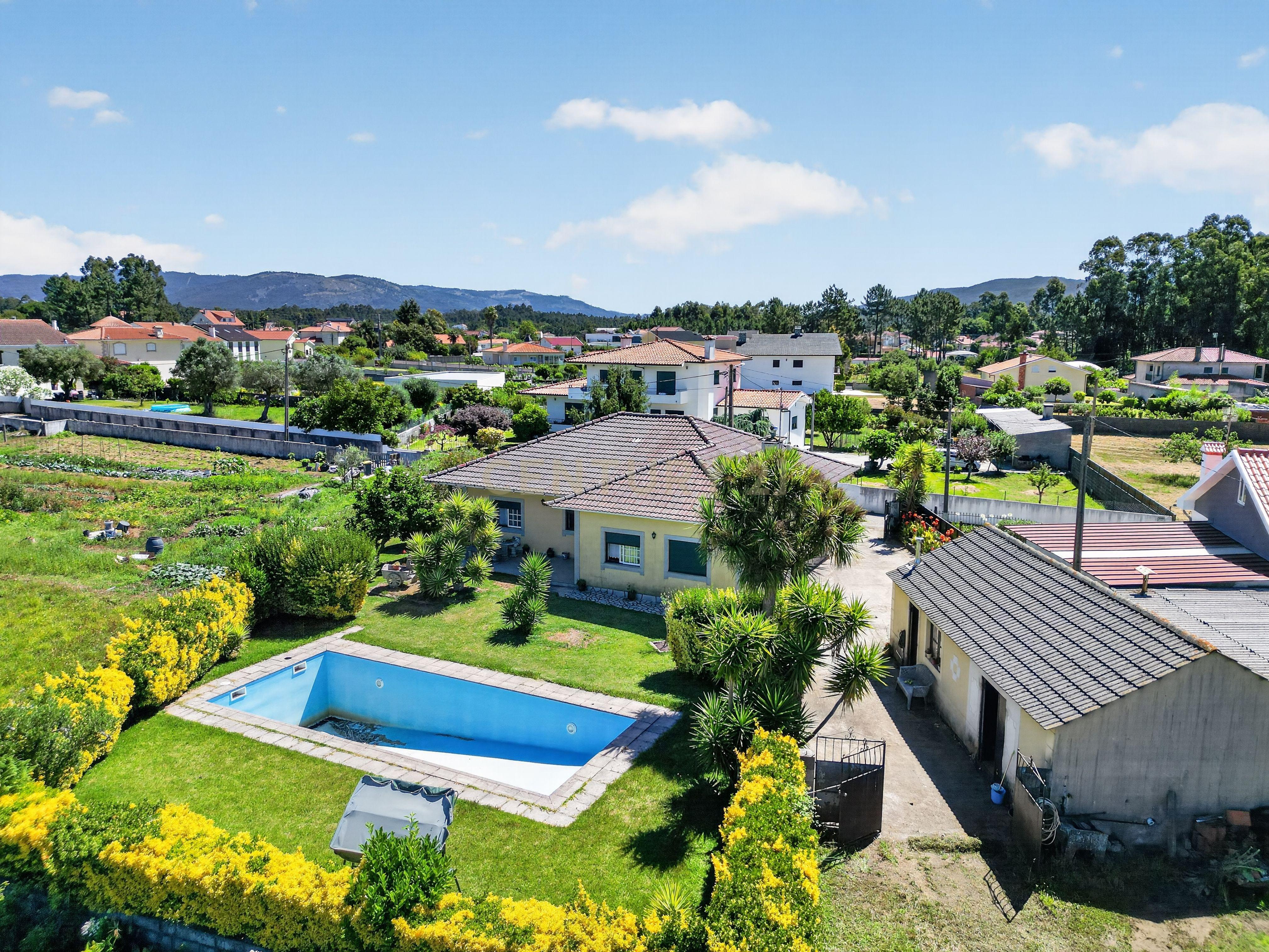 Fotografia 3 de Casa T3 em Alvarães, Viana do Castelo - Oportunidade Única