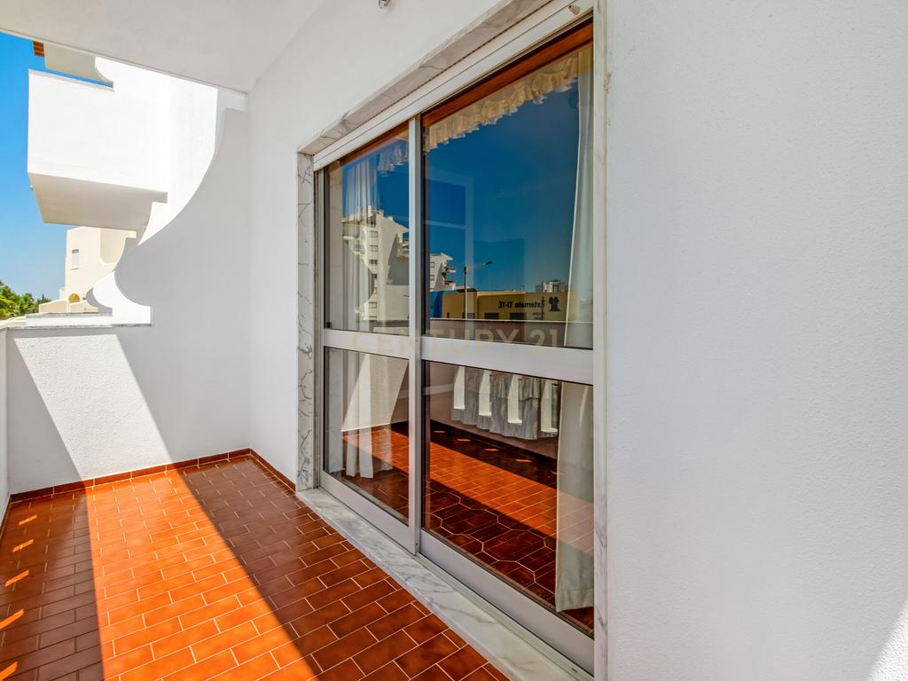 Apartamento T2 em Alvor a 5m da praia três irmãos - Image 25