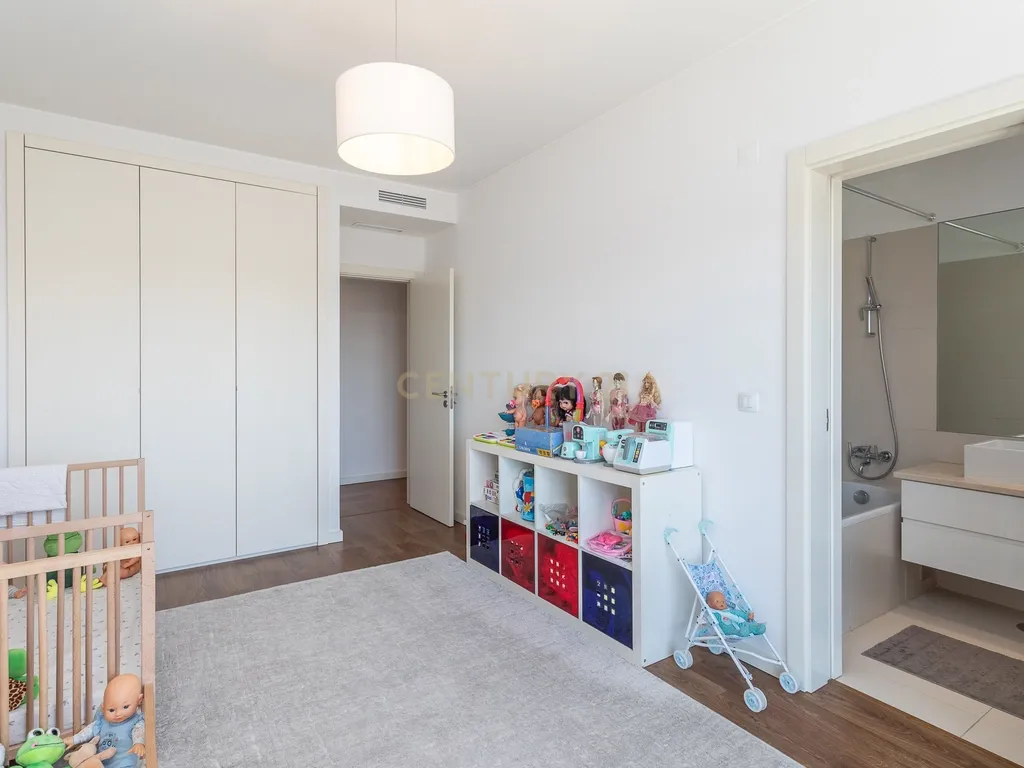 DUPLEX T4 +1 | TERRAÇOS D’AMORA - SEIXAL - Image 28