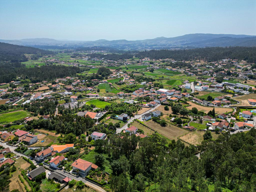 Terreno  construção com 899m2 em Alheira  - Barcelos - Image 11