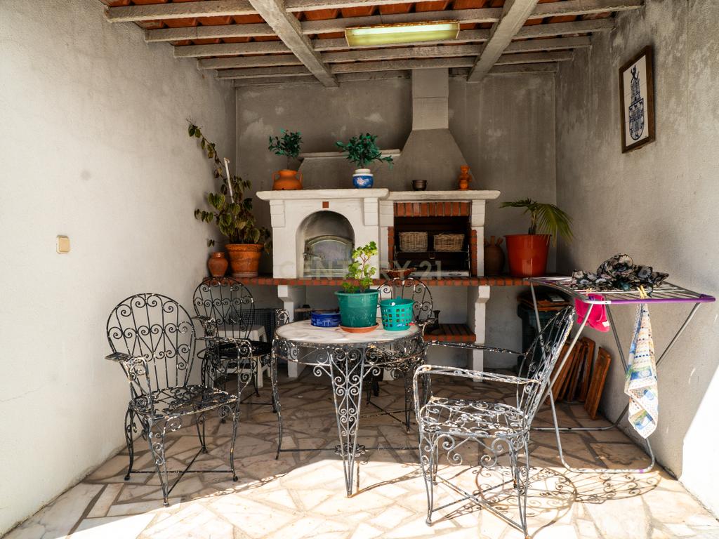 Moradia T3 – Caselas - Restelo - Image 69