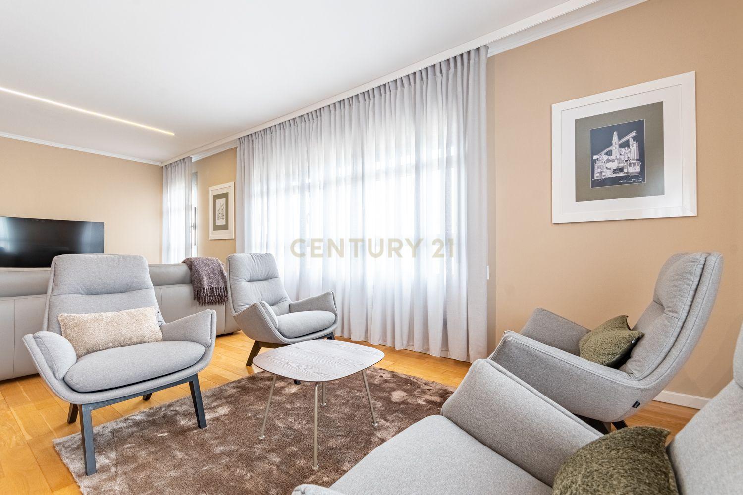 Fotografia 5 de Apartamento T2 Twin Towers com Garagem