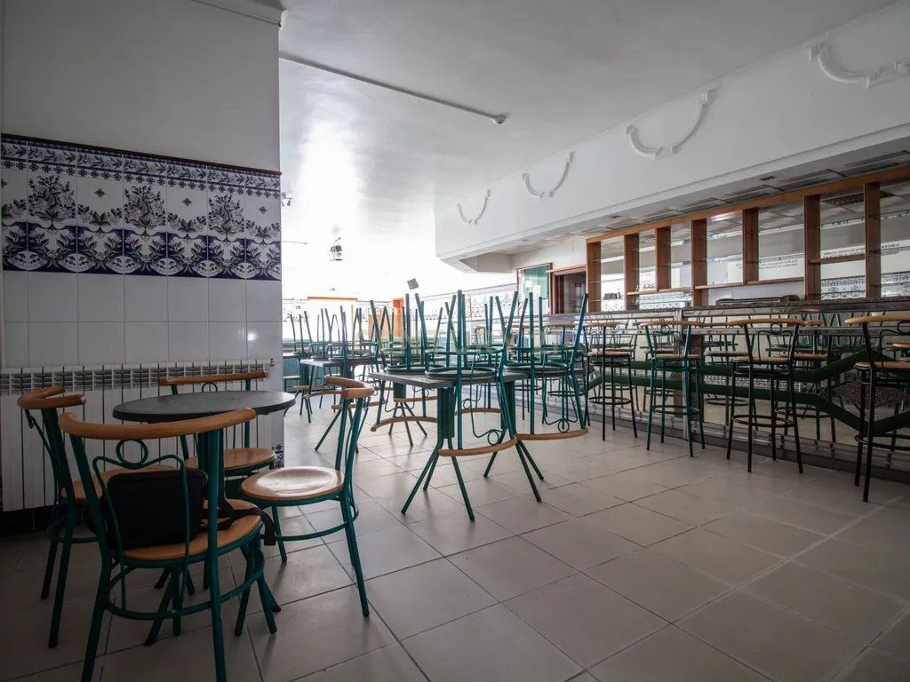 Estabelecimento Comercial - Antigo Restaurante - Lavos, Figueira da Foz - Image 36