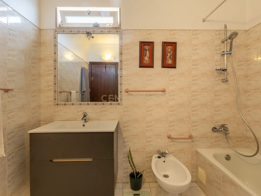 🏡 Apartamento T3 | Quinta do Repouso – Olhão - Image 16