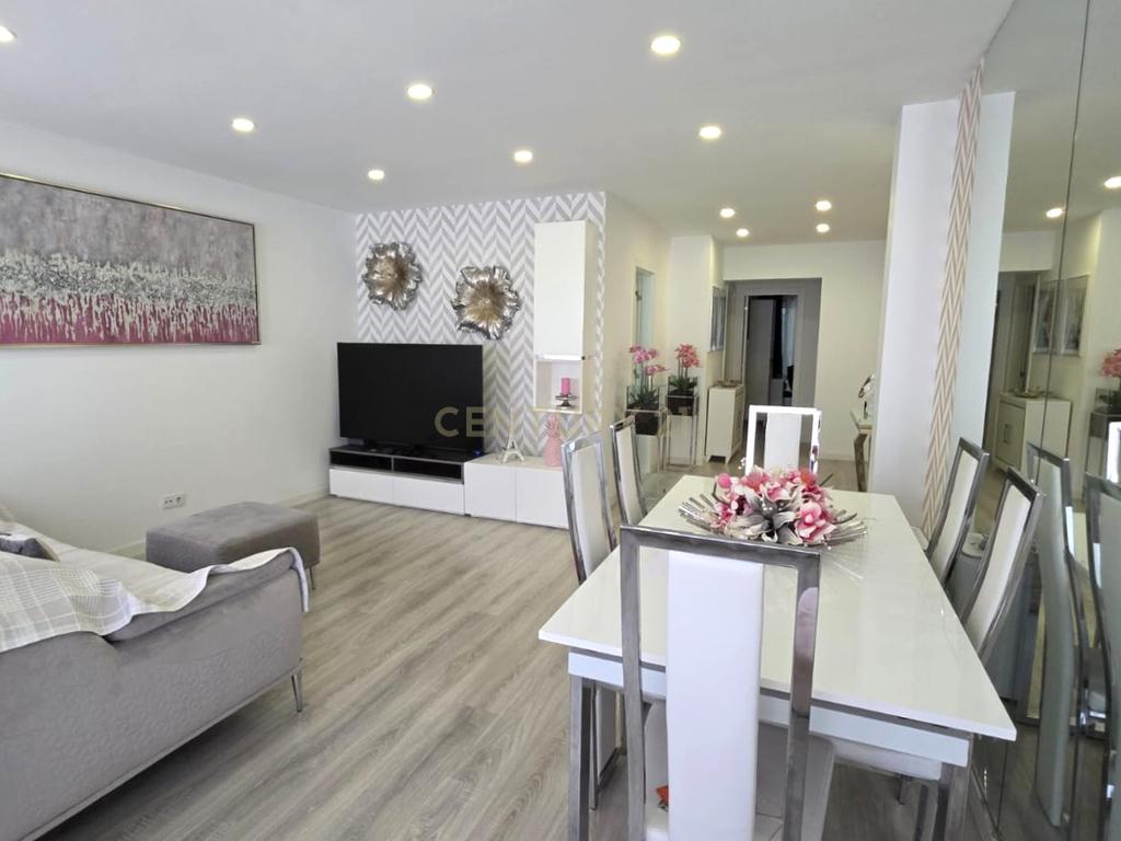 Apartamento T4 agora T3 em Almada transportes á porta  #  Negociável  # - Image 8