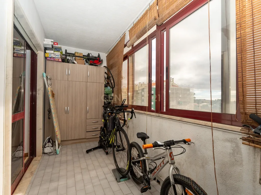 🏡 Apartamento T2 com varanda e vista desafogada - Image 21