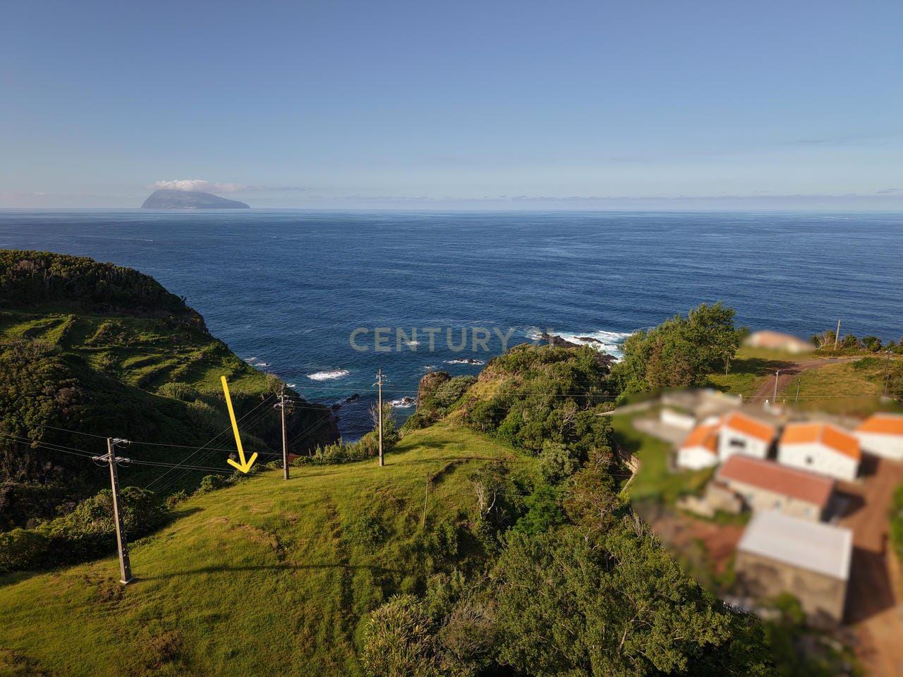 Fotografia 6 de Terreno 2 em 1 localizado na ilha das Flores
