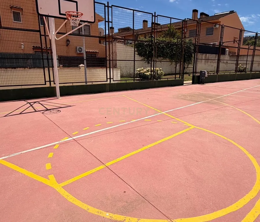 MORADIA EM BANDA PREMIUM EM LOS ROSALES (CHURRIANA) – PRONTA A HABITAR! - Image 53