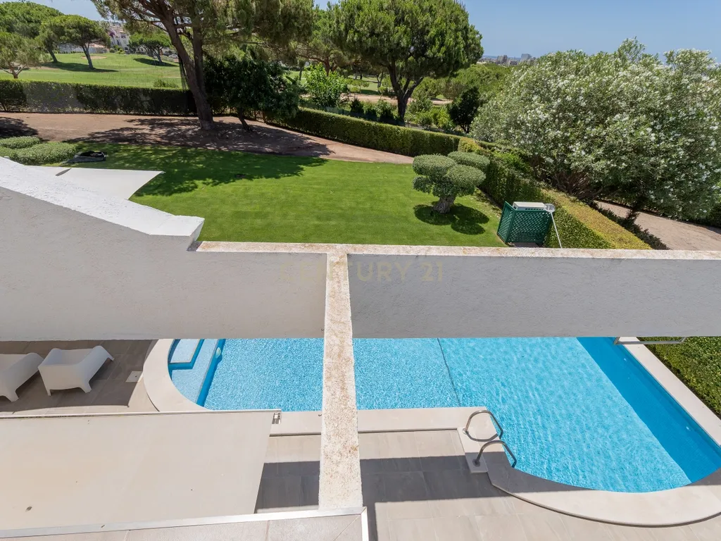 Moradia T6 Geminada - Ténis - Clube do Lago - Vilamoura - Image 31