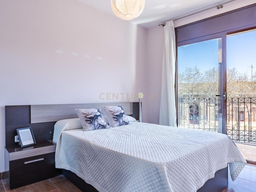 Apartamento amplo de 3 quartos no coração de Vendrell - Image 36